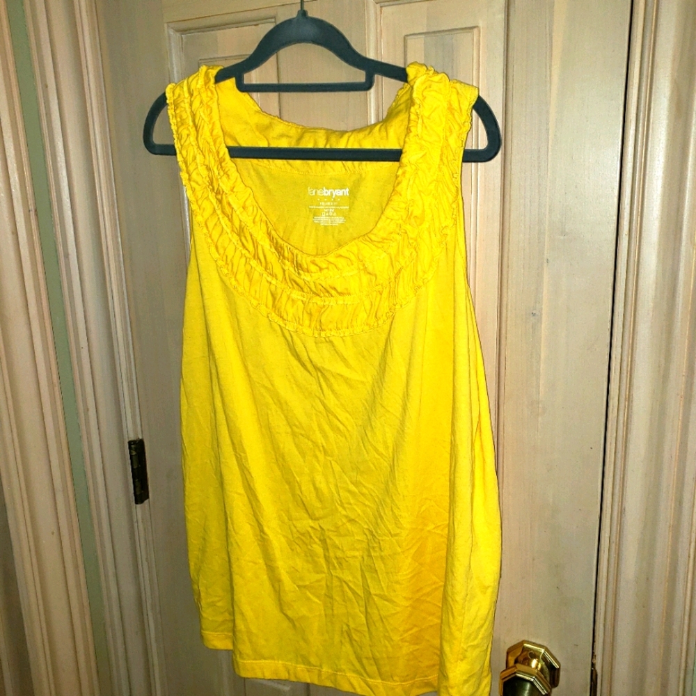 Womens plus sz 14W 16W Lane Bryant yellow shirt 1X